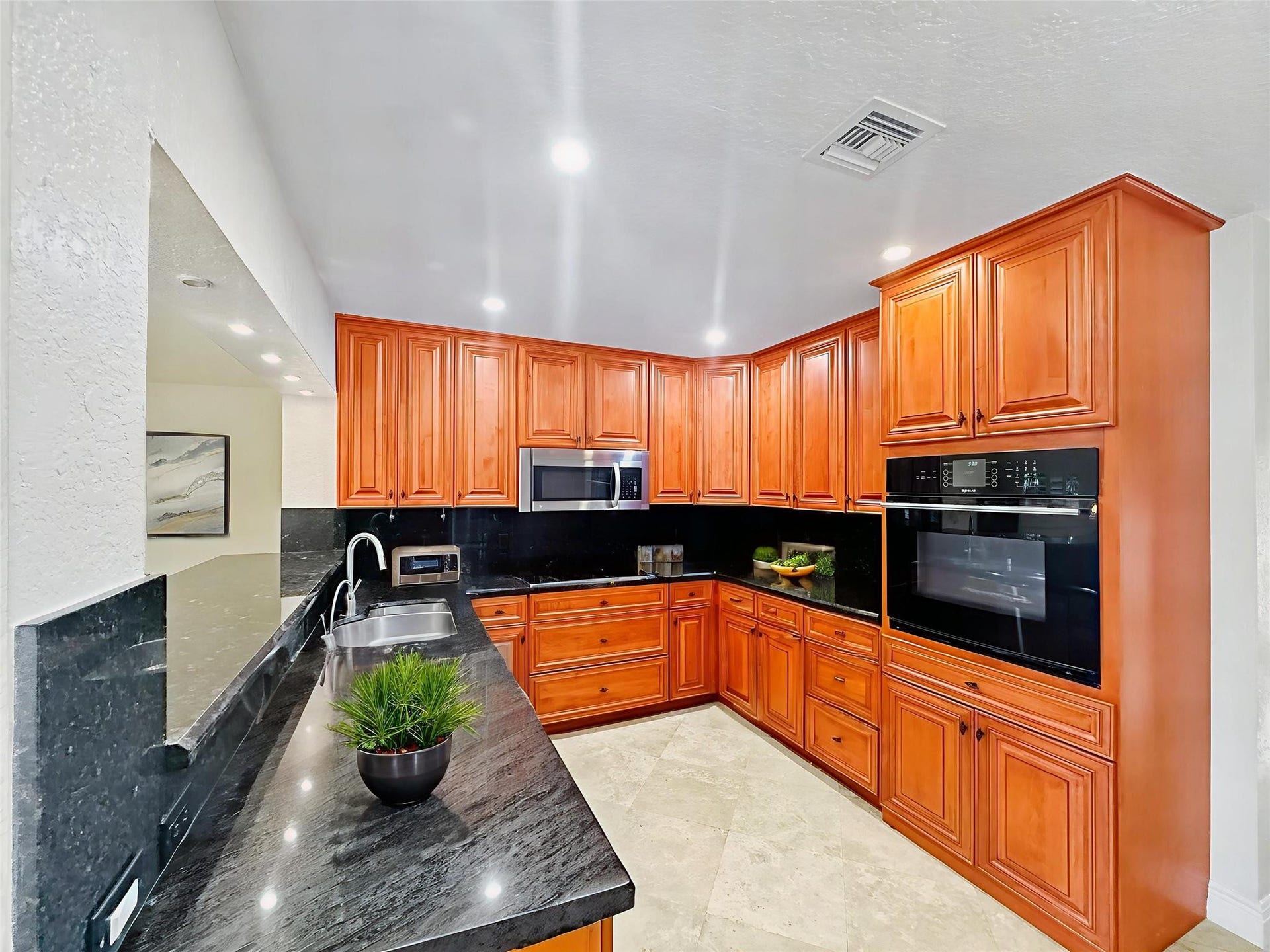 2936 NW 9th Terrace, Wilton Manors, FL 33311 Photo 7