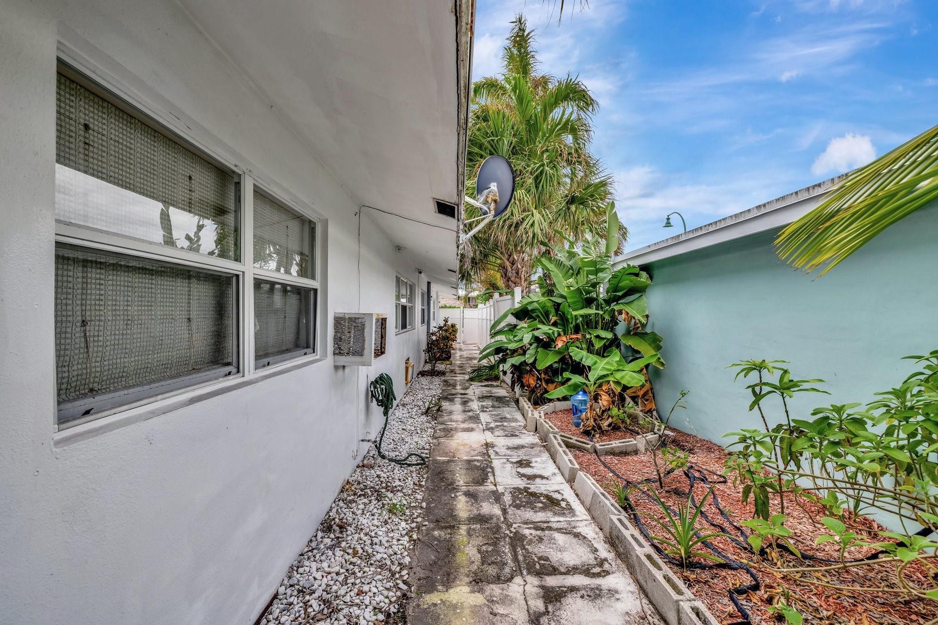 4548 N Ocean, #5, Lauderdale-By-The-Sea, Lauderdale By The Sea, FL 33313