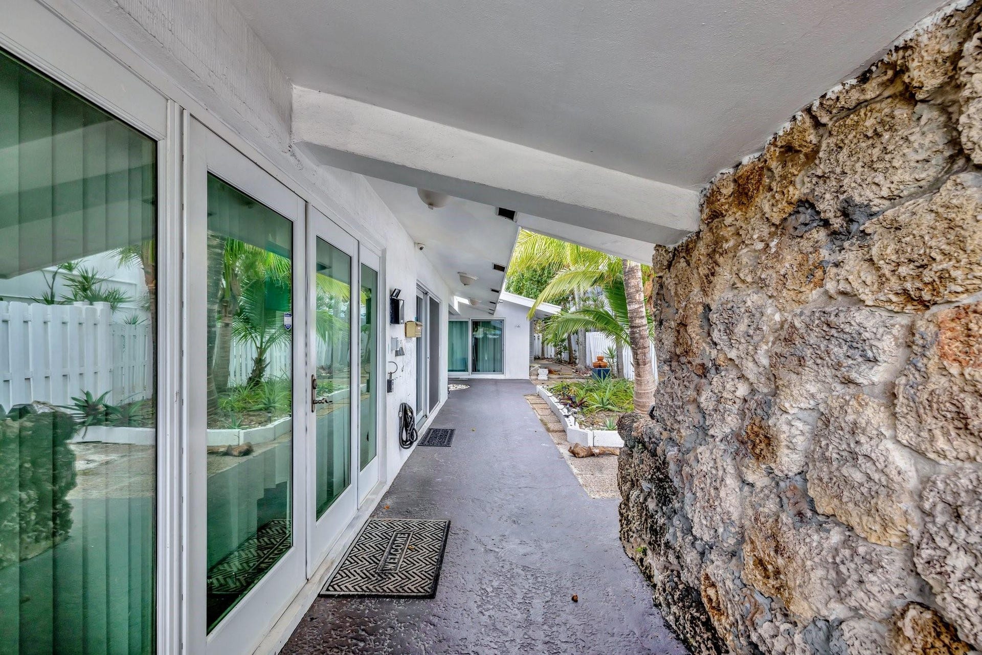 4548 N Ocean, #5, Lauderdale-By-The-Sea, Lauderdale By The Sea, FL 33313