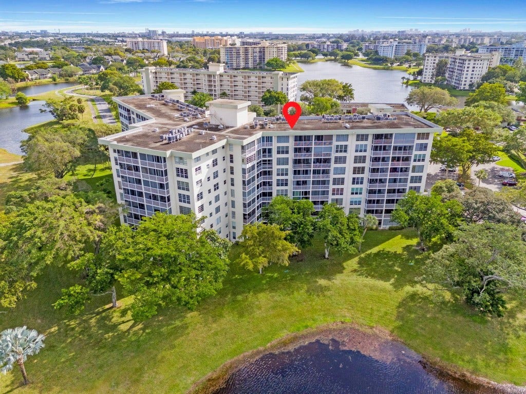 3090 N Course Drive, #309, Pompano Beach, FL 33069