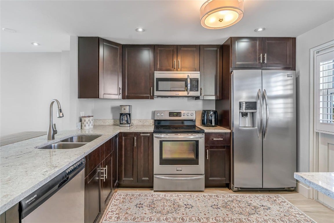 2200 NE 33rd Avenue, #8G, Fort Lauderdale, FL 33305 2200 NE 33rd Avenue, #8G, Fort Lauderdale, FL 33305