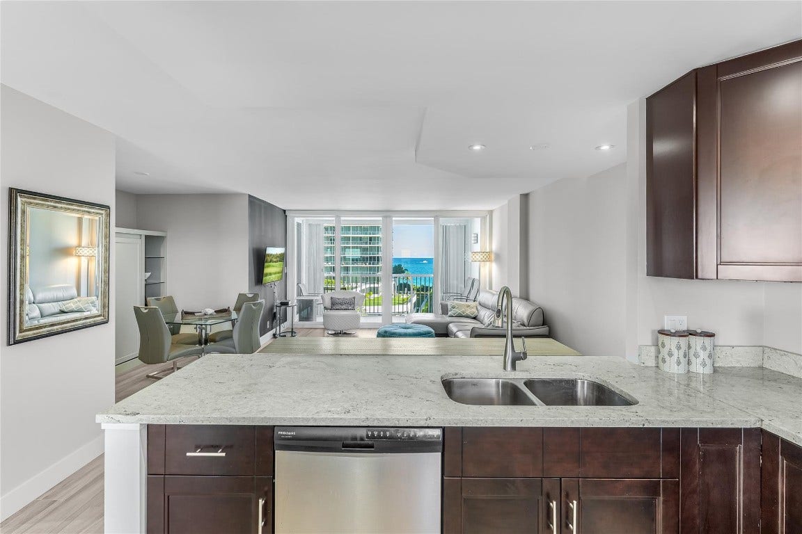 2200 NE 33rd Avenue, #8G, Fort Lauderdale, FL 33305 2200 NE 33rd Avenue, #8G, Fort Lauderdale, FL 33305