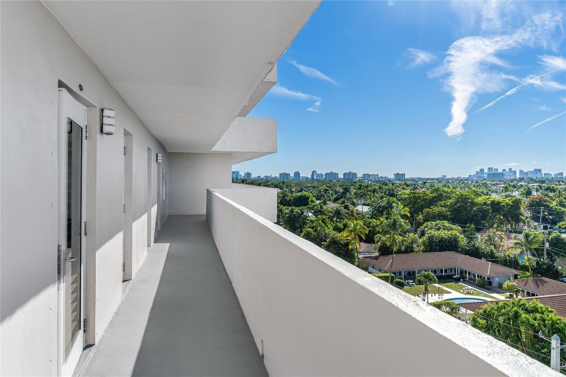 2200 NE 33rd Avenue, #8G, Fort Lauderdale, FL 33305 2200 NE 33rd Avenue, #8G, Fort Lauderdale, FL 33305
