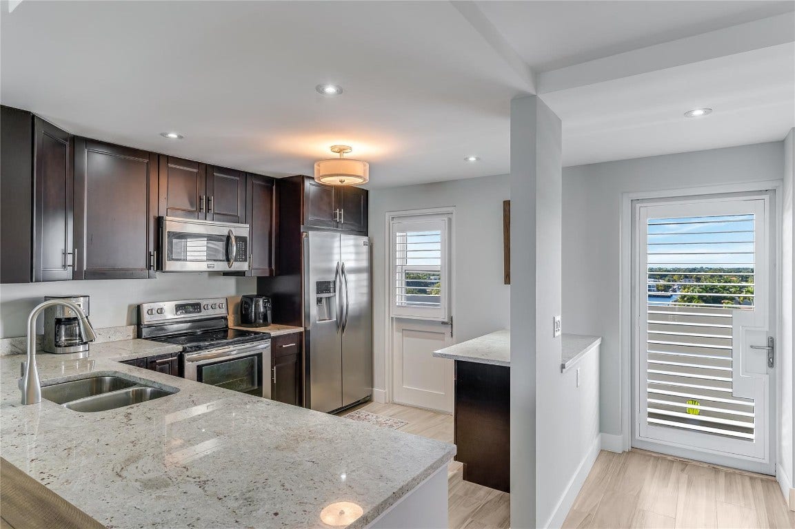 2200 NE 33rd Avenue, #8G, Fort Lauderdale, FL 33305 2200 NE 33rd Avenue, #8G, Fort Lauderdale, FL 33305