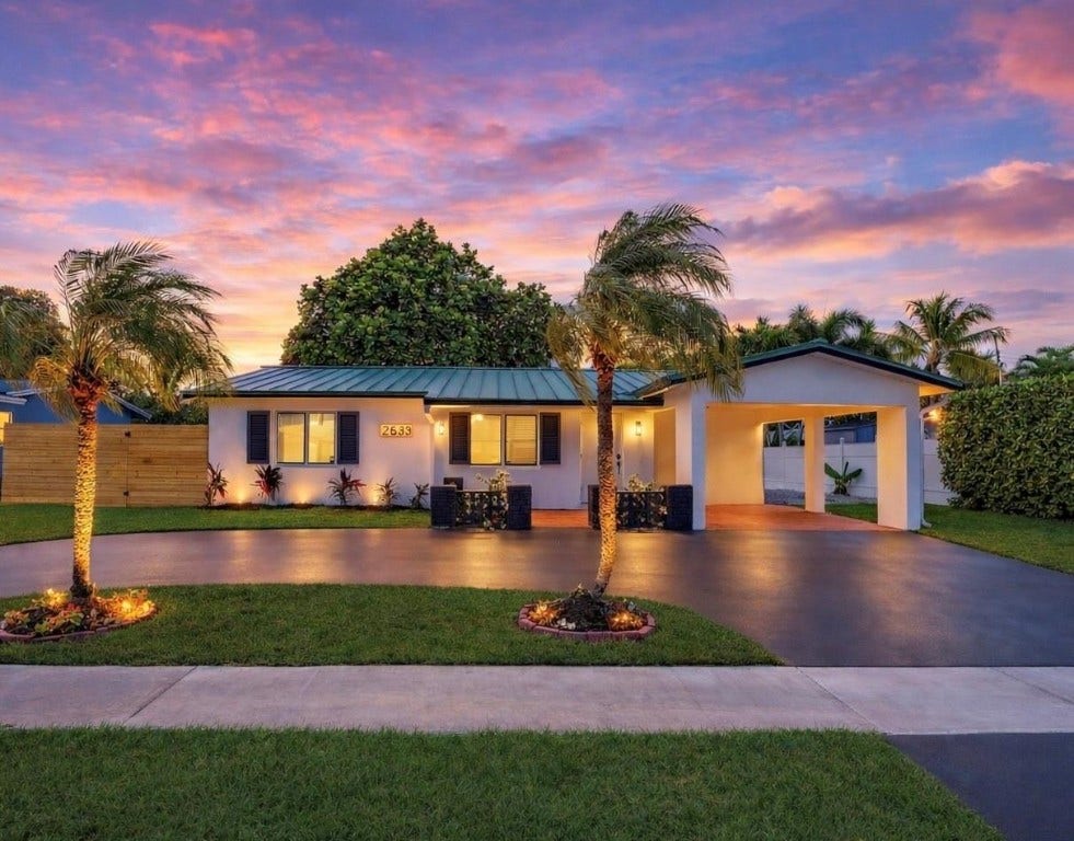 2633 NW 9th Lane, Wilton Manors, FL 33311