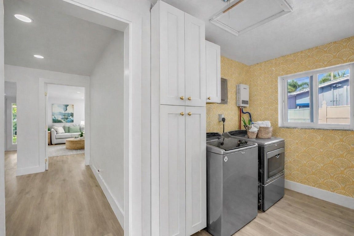 2633 NW 9th Lane, Wilton Manors, FL 33311