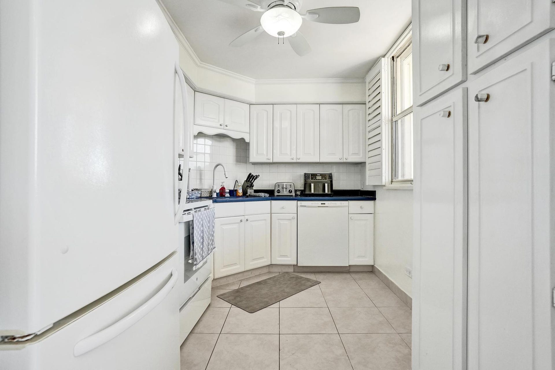 132 Lakeshore Drive, #317, North Palm Beach, FL 33408 Photo 13