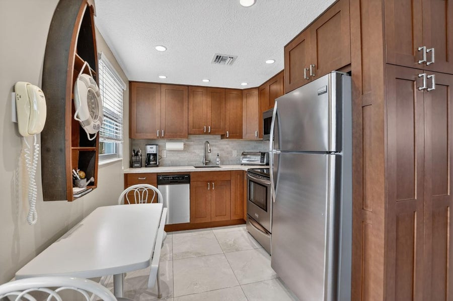 Property photo for 3020 Islewood D, #3020, Deerfield Beach, FL