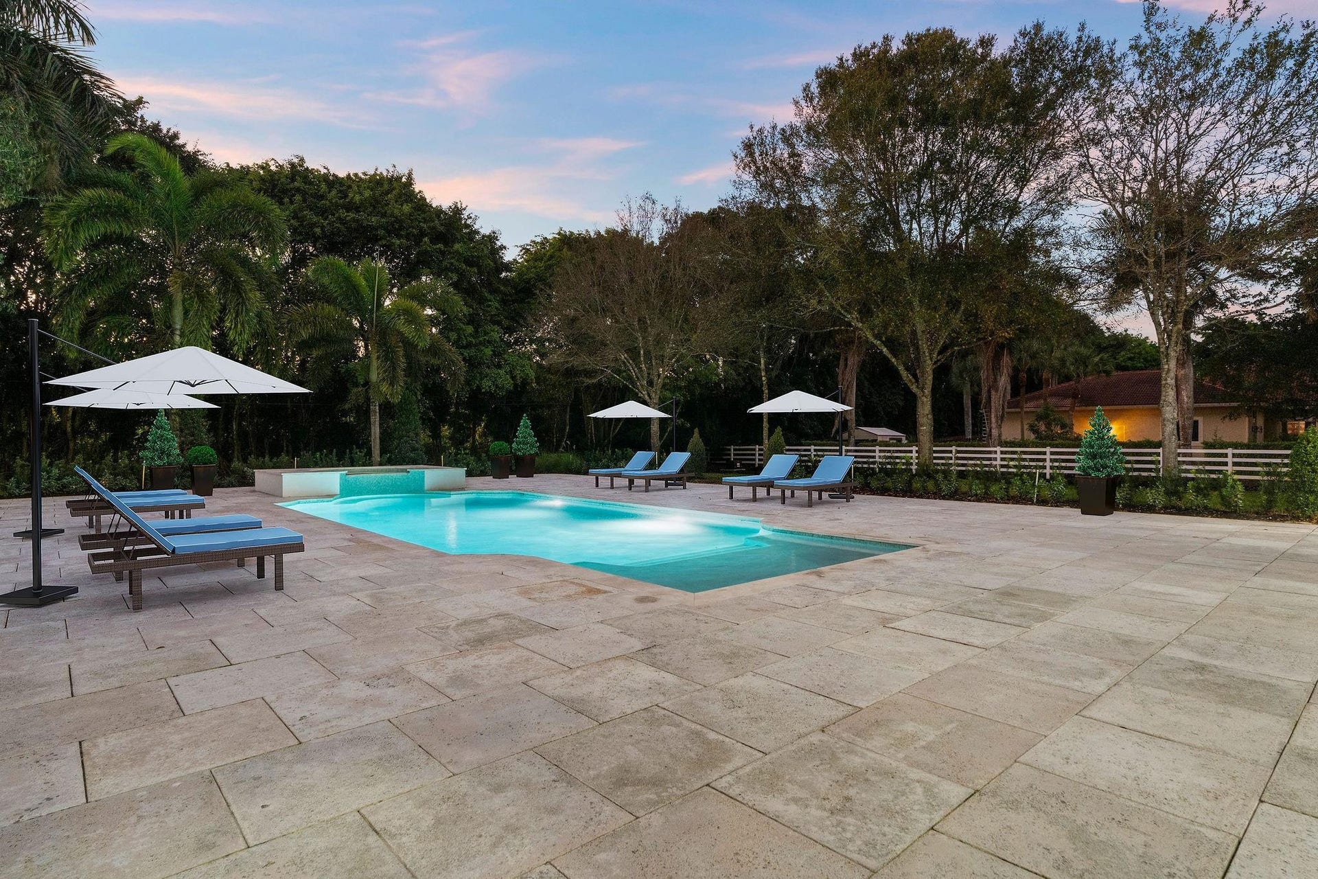 6451 Rodeo Drive, Southwest Ranches, FL 33330 VIRTUALLY STAGED