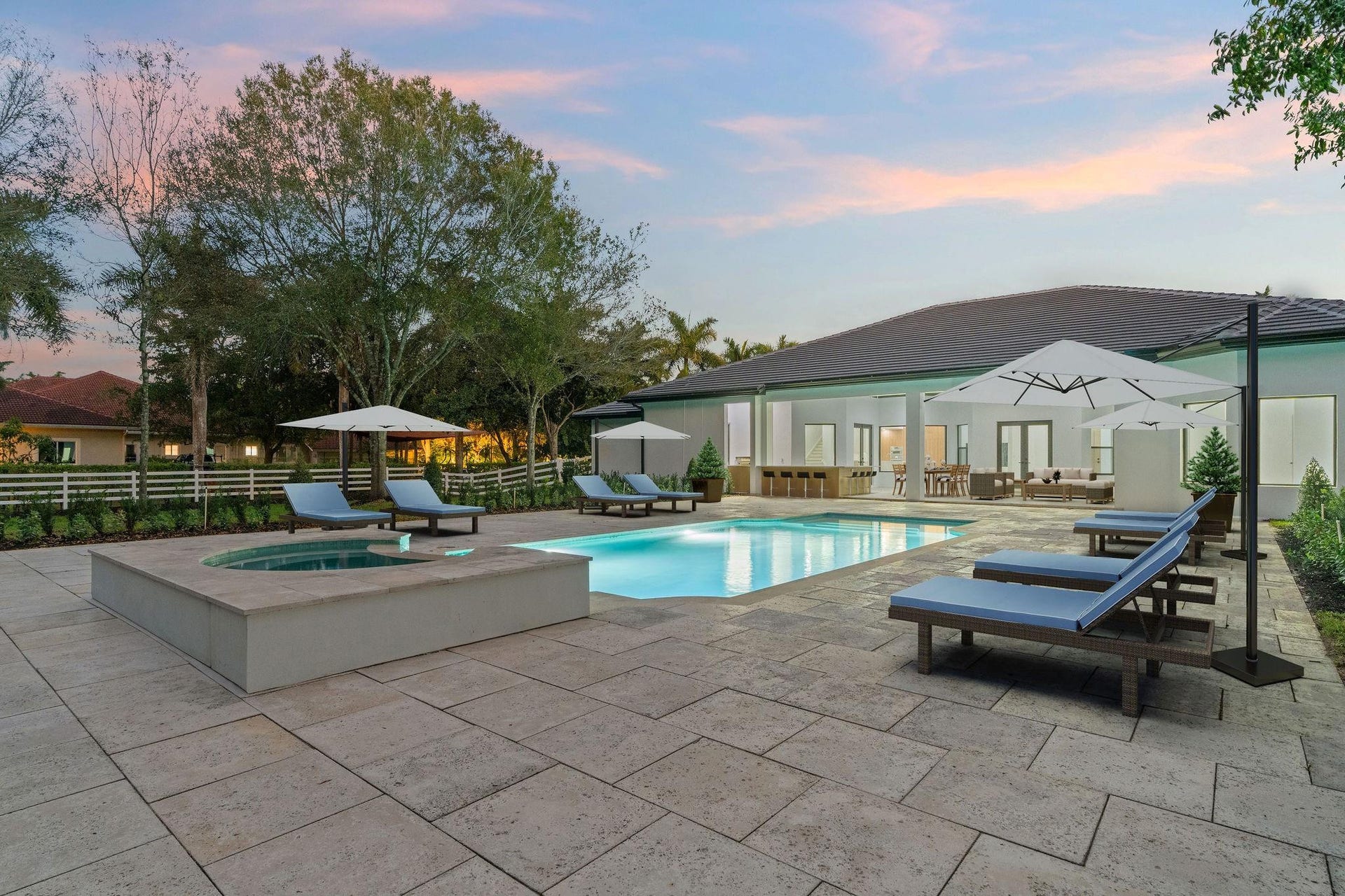 6451 Rodeo Drive, Southwest Ranches, FL 33330 VIRTUALLY STAGED