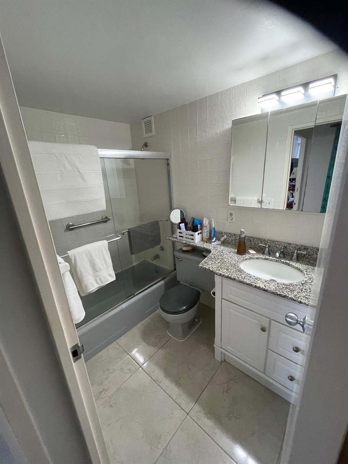 3600 Galt Ocean Drive, #6B, Fort Lauderdale, FL 33308