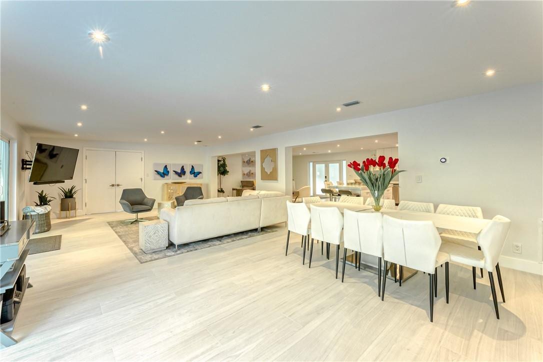 1800 SE Admirals Way, Fort Lauderdale, Fort Lauderdale, FL 33316 Open Layout