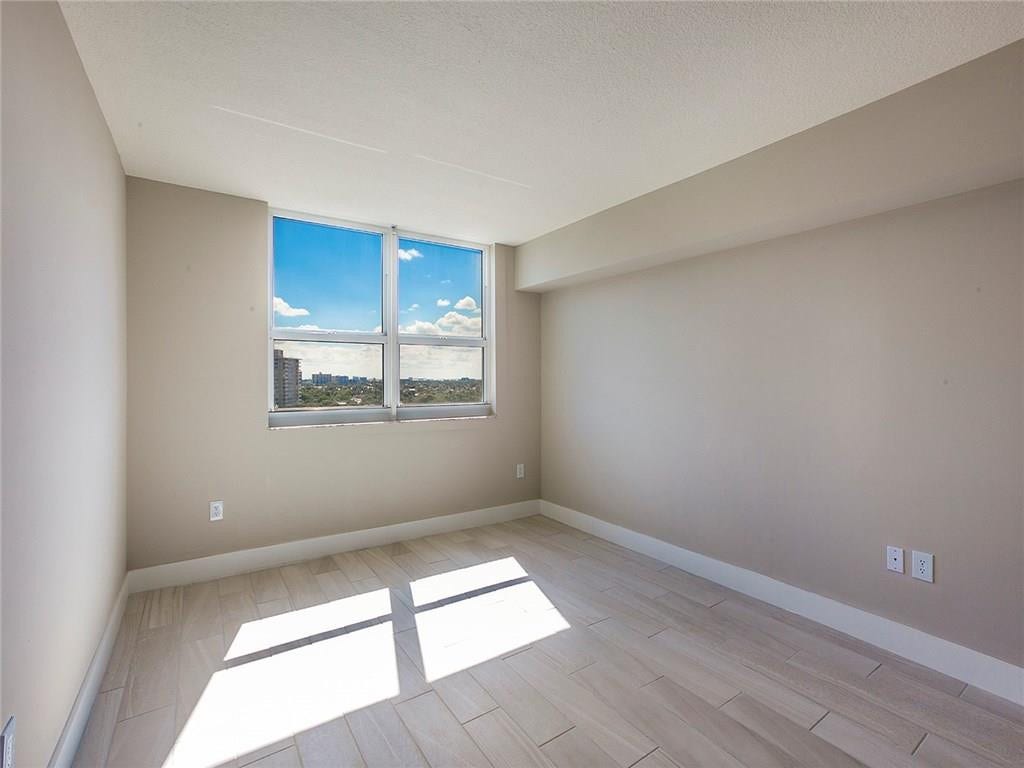 1040 Seminole Drive, #1406, Fort Lauderdale, Fort Lauderdale, FL 33304 Bedroom
