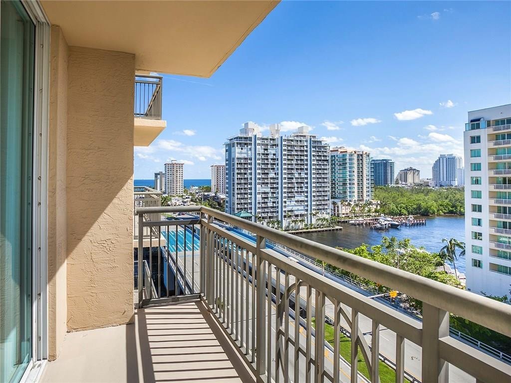 1040 Seminole Drive, #1406, Fort Lauderdale, Fort Lauderdale, FL 33304 Balcony