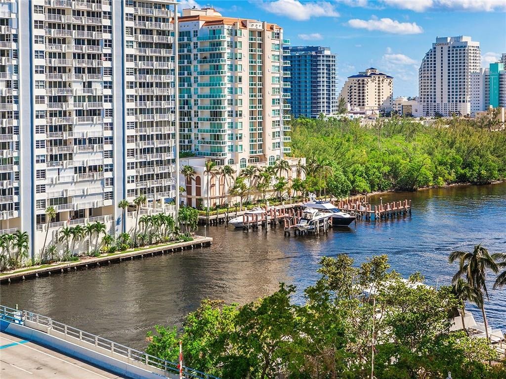 1040 Seminole Drive, #1406, Fort Lauderdale, Fort Lauderdale, FL 33304 View of Intercostal fro Balcony