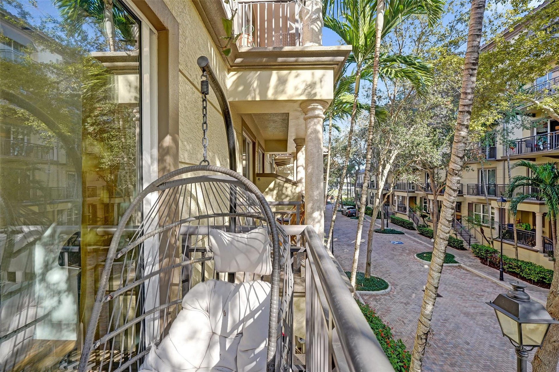 2633 NE 14th Avenue, #107, Wilton Manors, FL 33334 2633 NE 14th Avenue, #107, Wilton Manors, FL 33334
