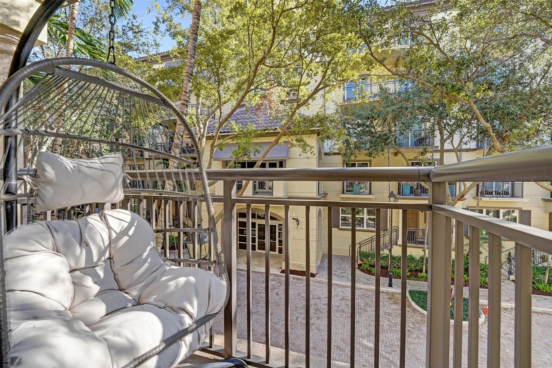 2633 NE 14th Avenue, #107, Wilton Manors, FL 33334 2633 NE 14th Avenue, #107, Wilton Manors, FL 33334
