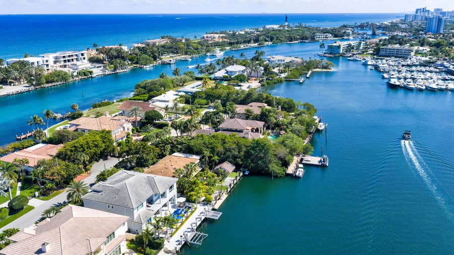 Property photo for 3129 NE 31st Avenue, Lighthouse Point, FL