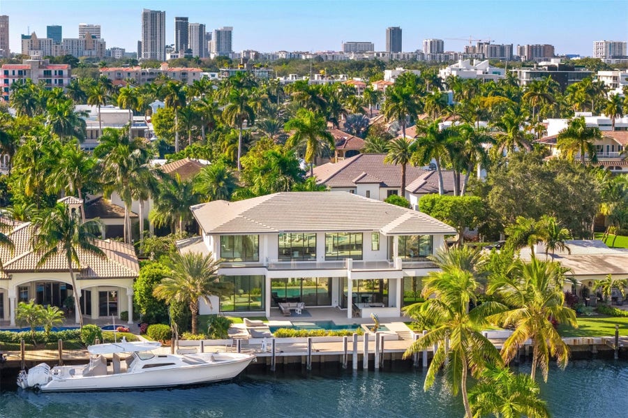 Property photo for 100 Royal Palm Drive, Fort Lauderdale, FL