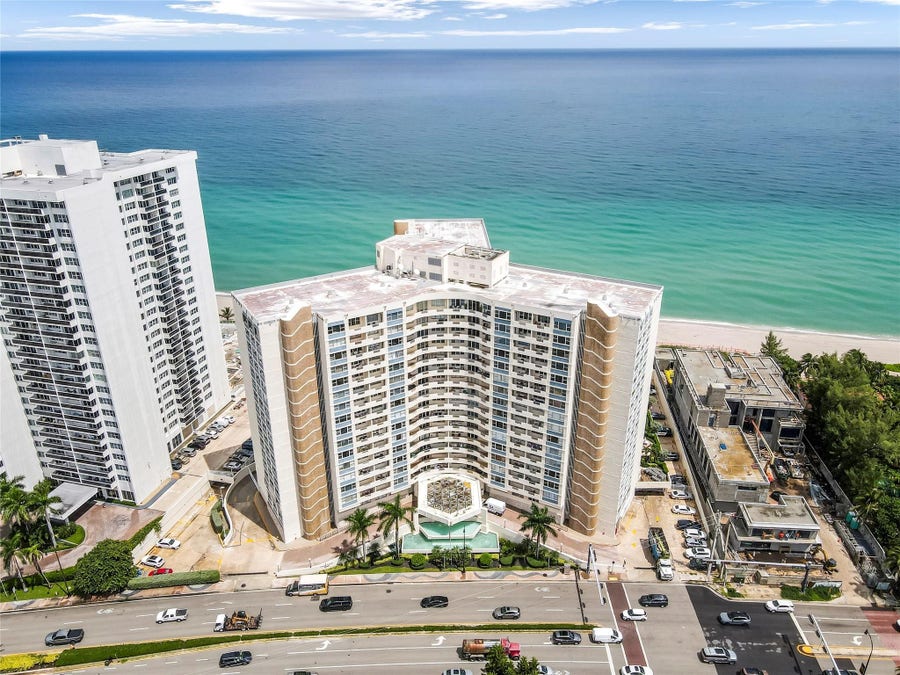 Property photo for 3180 S Ocean Drive, #517, Hallandale Beach, FL