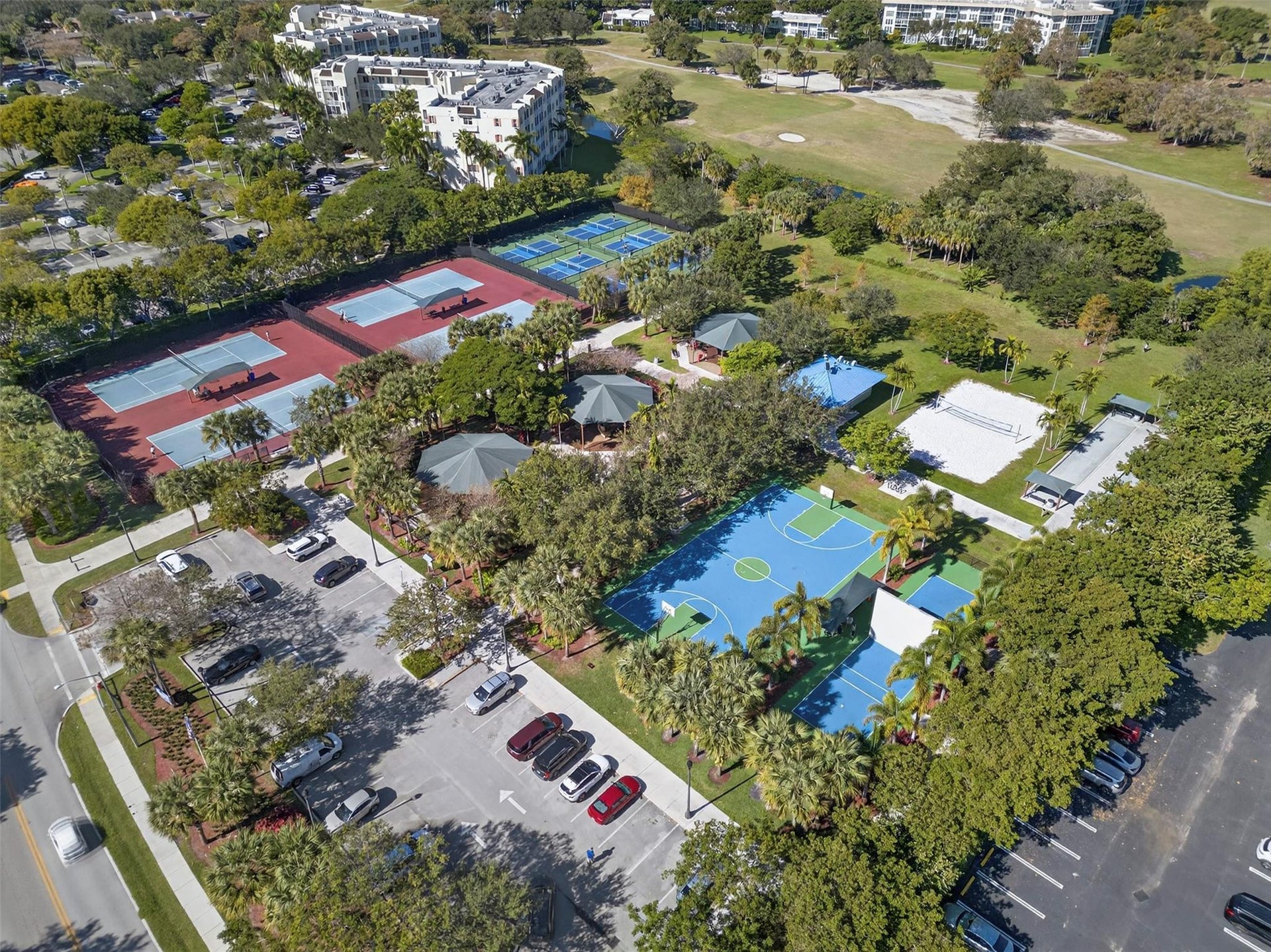 808 Cypress Boulevard, #203, Pompano Beach, FL 33069 aerial view of the park. close to publix, skolnick center, etc
