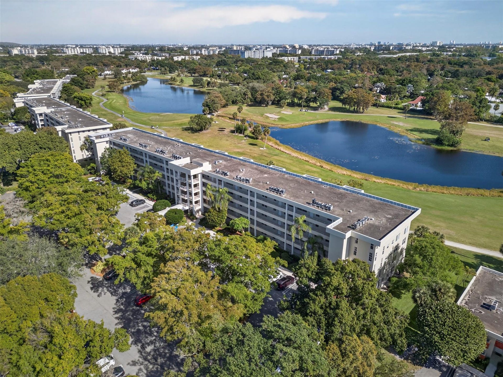 808 Cypress Boulevard, #203, Pompano Beach, FL 33069 golfer's paradise