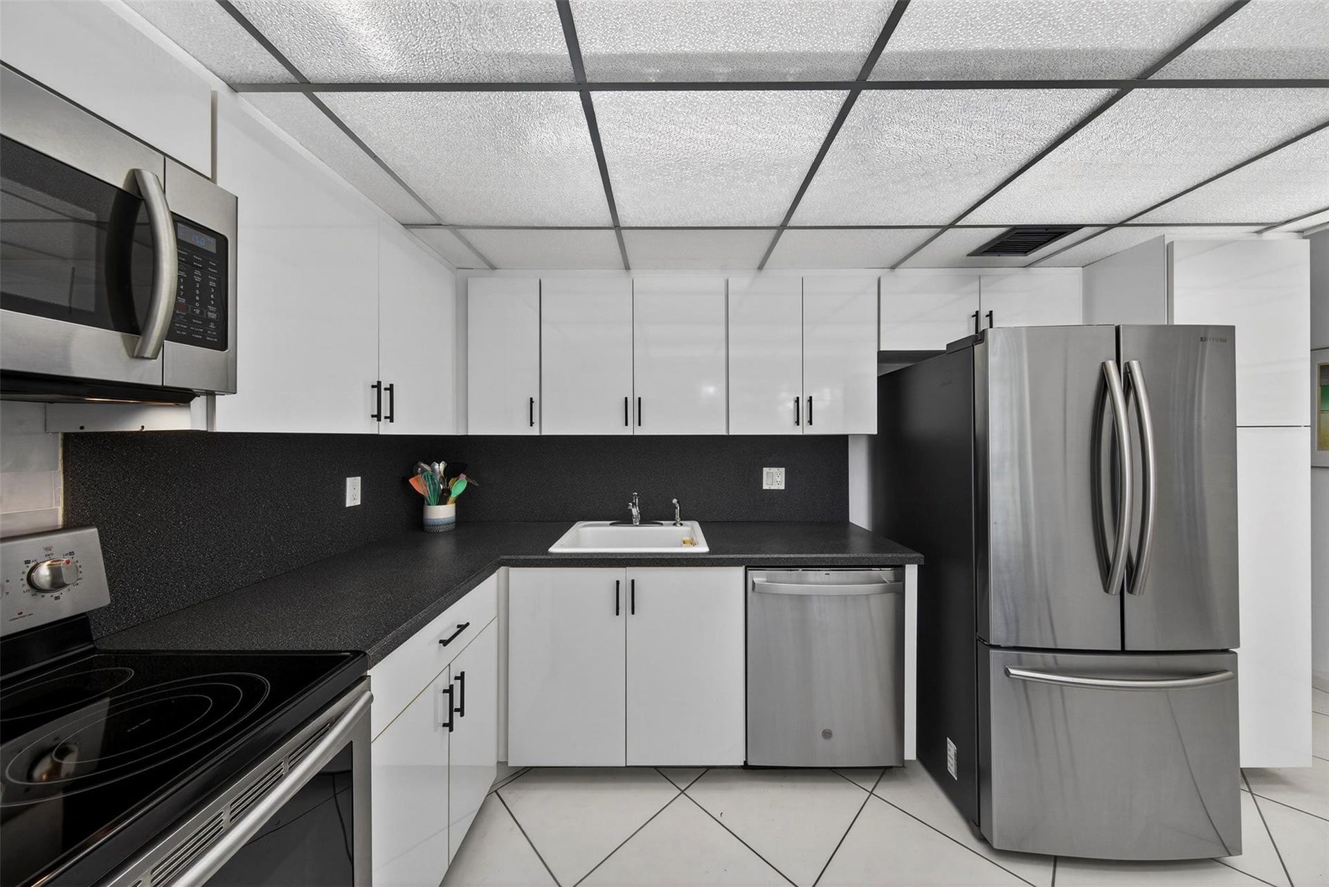 808 Cypress Boulevard, #203, Pompano Beach, FL 33069 lots of storage