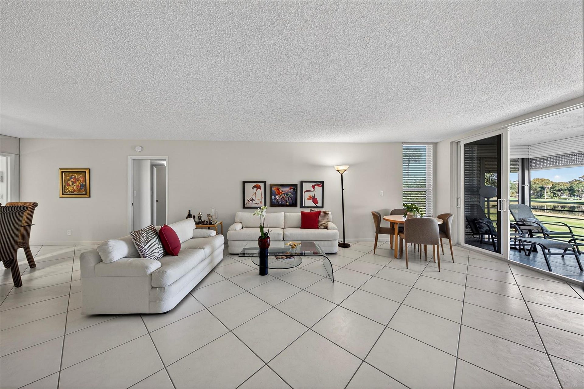 808 Cypress Boulevard, #203, Pompano Beach, FL 33069 impeccably maintained