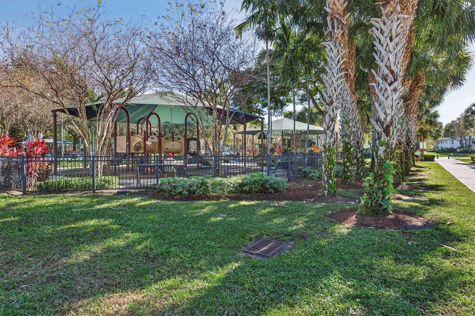 808 Cypress Boulevard, #203, Pompano Beach, FL 33069 playground
