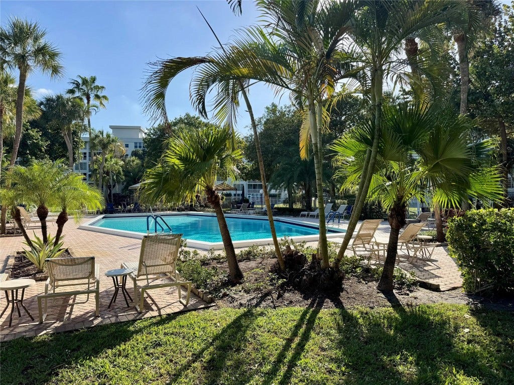2601 S Course Drive, #305, Pompano Beach, FL 33069