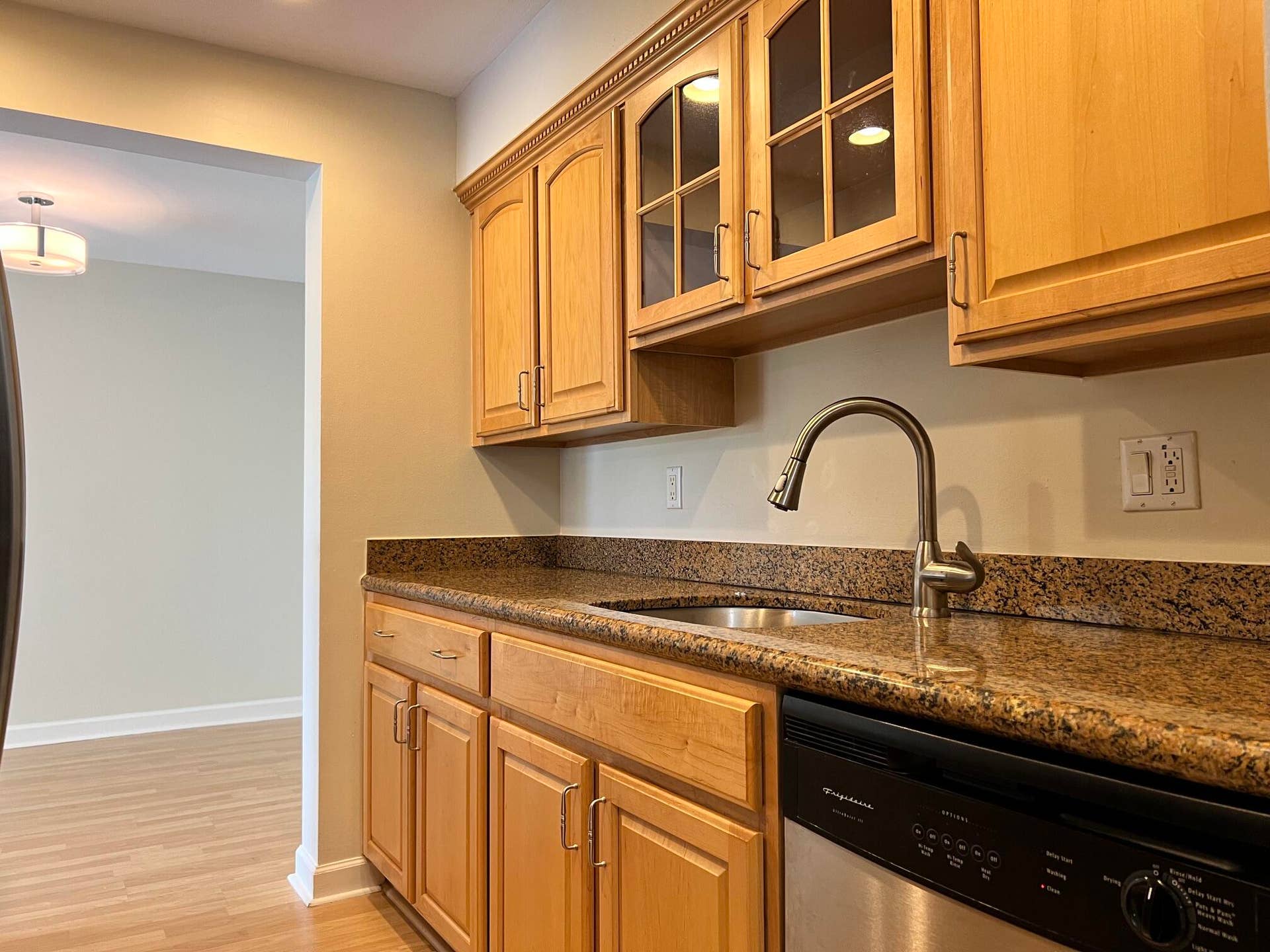 1515 E Broward Boulevard, #305, Fort Lauderdale, Fort Lauderdale, FL 33301 IMG_4075