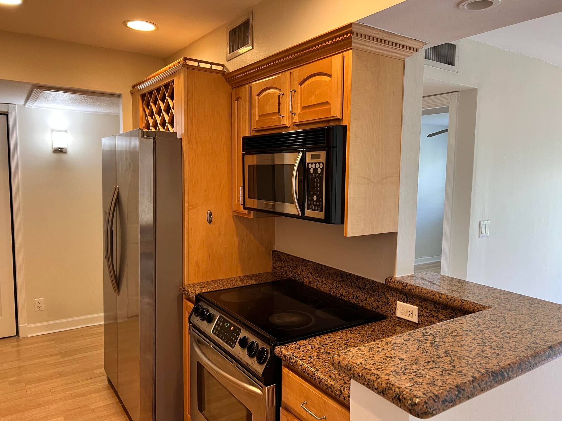 1515 E Broward Boulevard, #305, Fort Lauderdale, Fort Lauderdale, FL 33301 IMG_4072