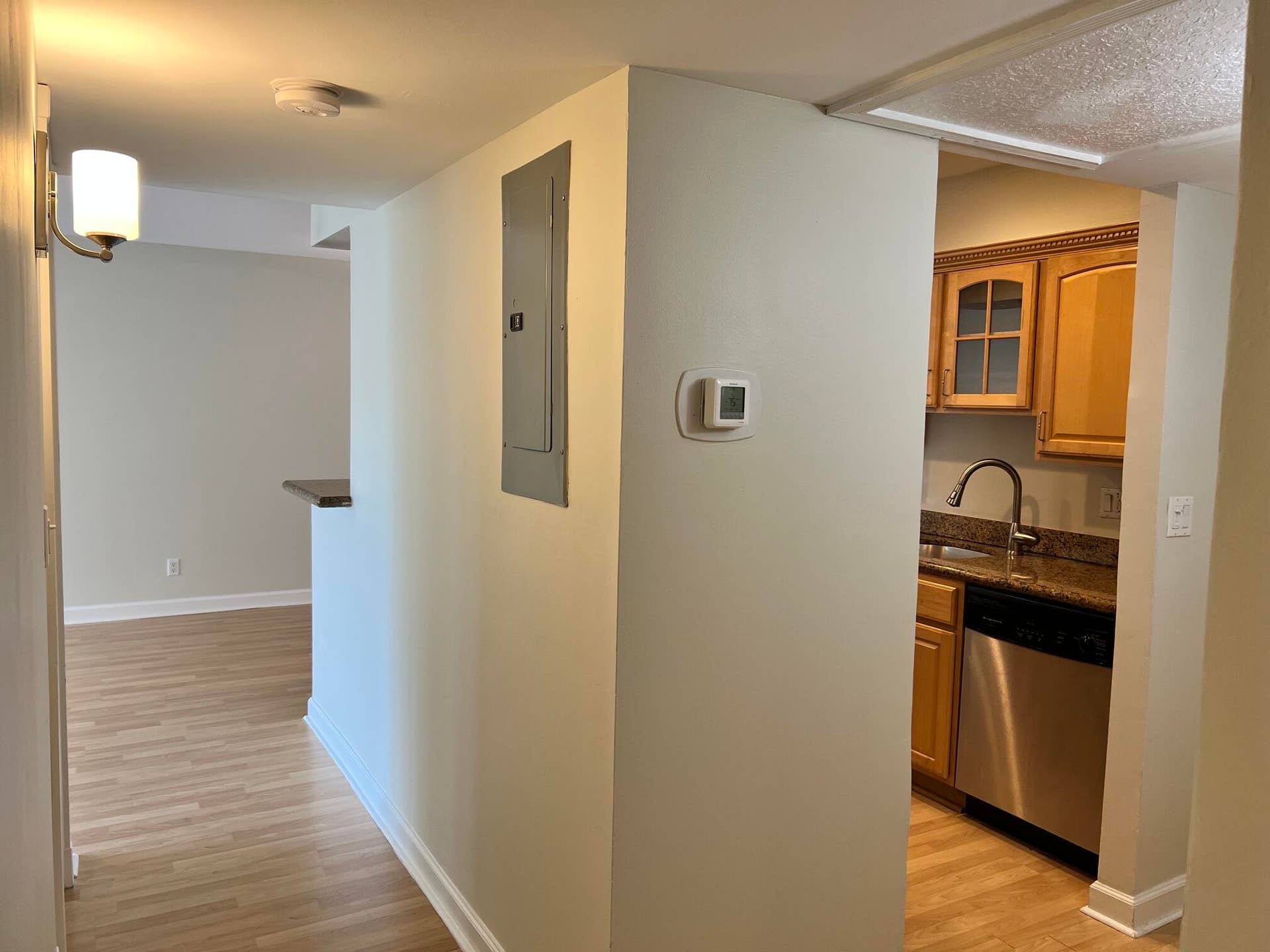 1515 E Broward Boulevard, #305, Fort Lauderdale, Fort Lauderdale, FL 33301 IMG_4086
