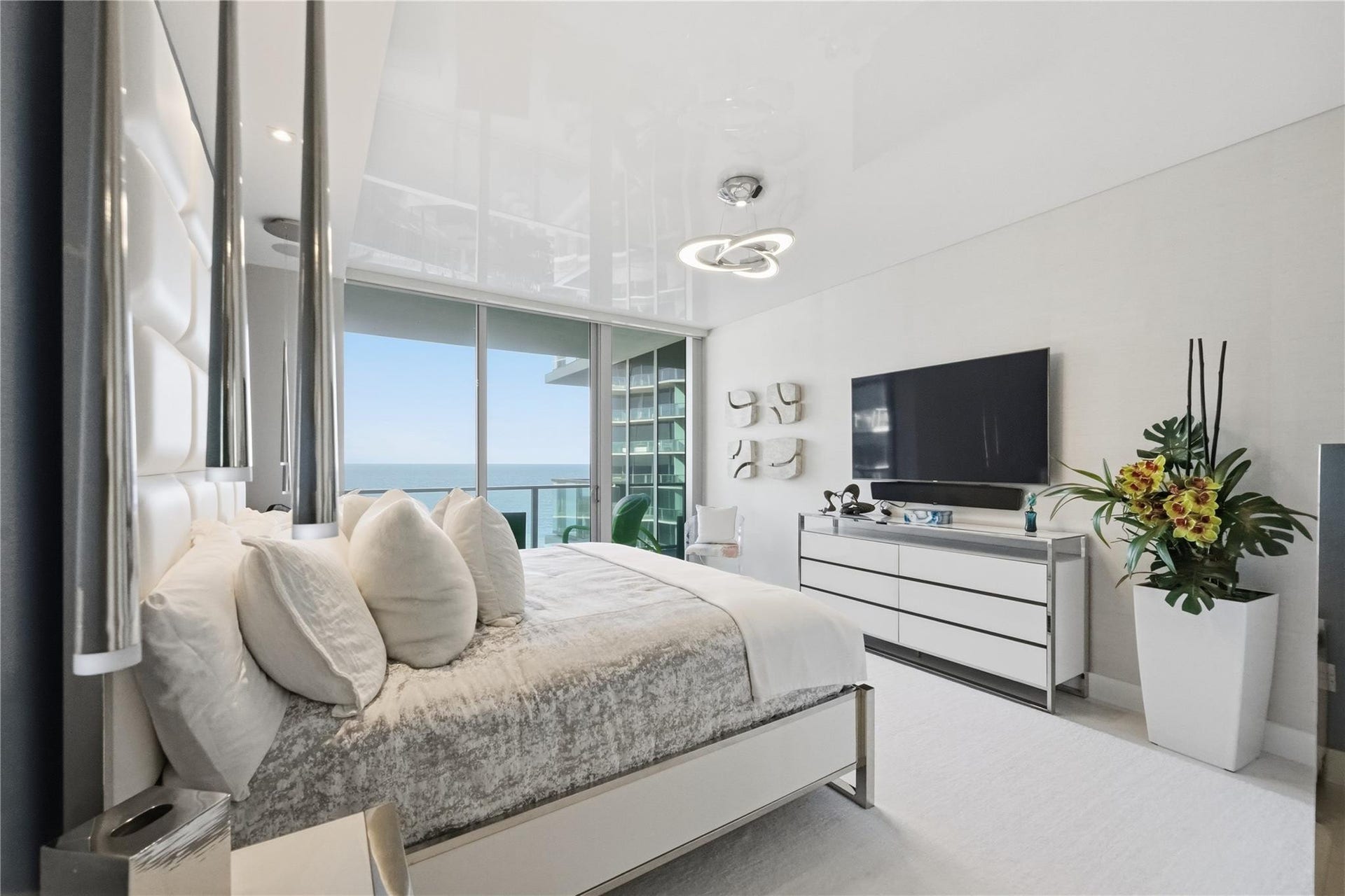 2200 N Ocean Boulevard, #S706, Fort Lauderdale, FL 33305