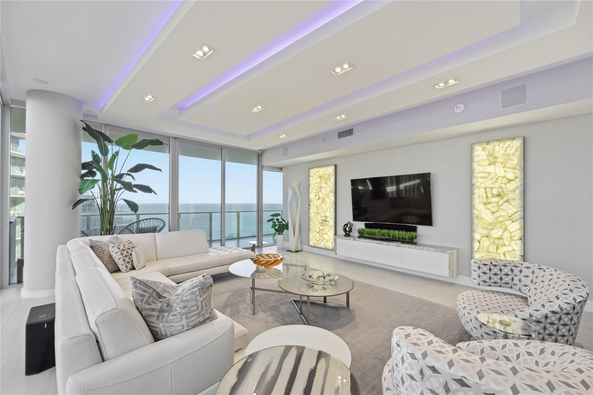 2200 N Ocean Boulevard, #S706, Fort Lauderdale, FL 33305