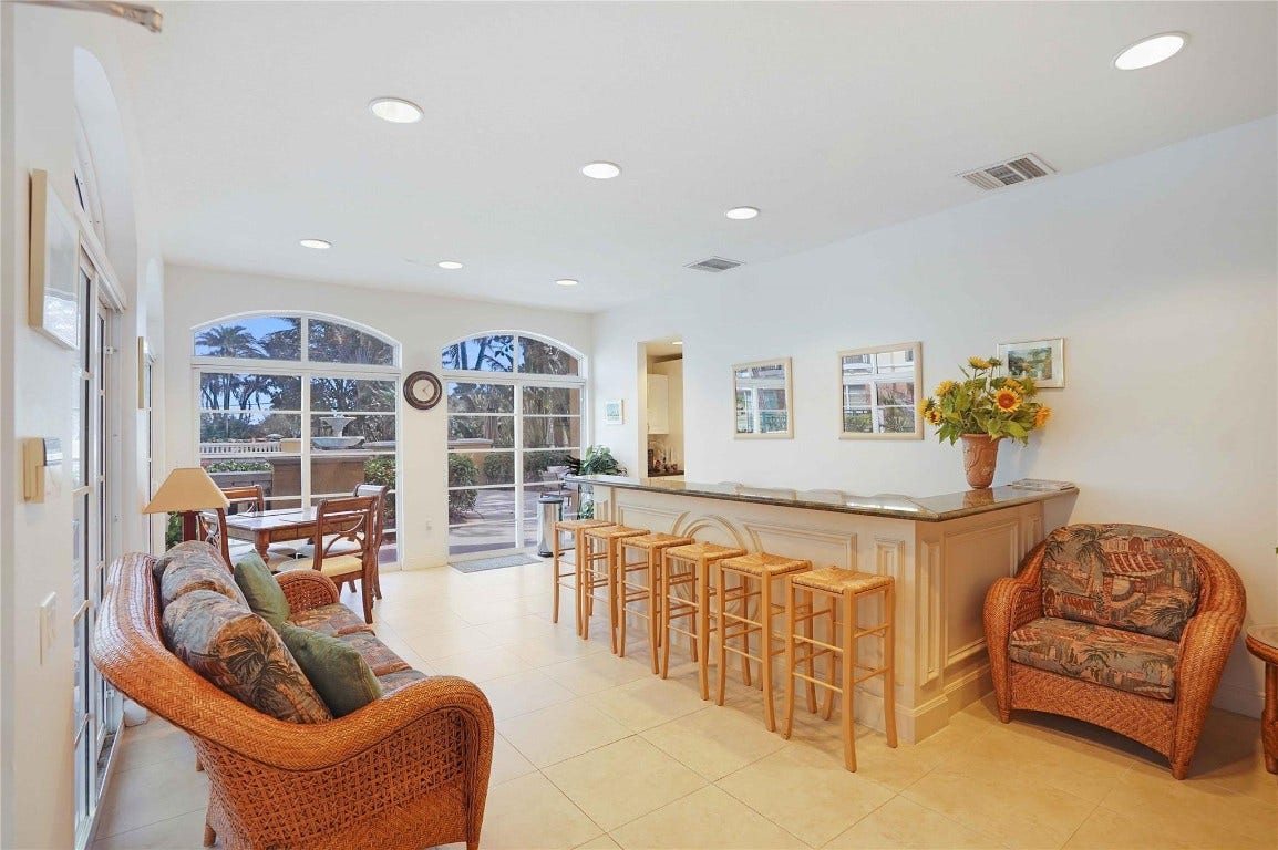 1228 Hillsboro Mile, #202, Hillsboro Beach, FL 33062
