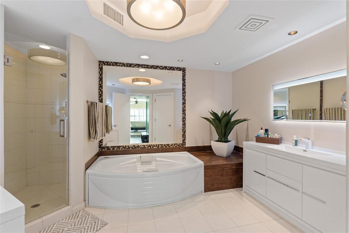 1228 Hillsboro Mile, #202, Hillsboro Beach, FL 33062
