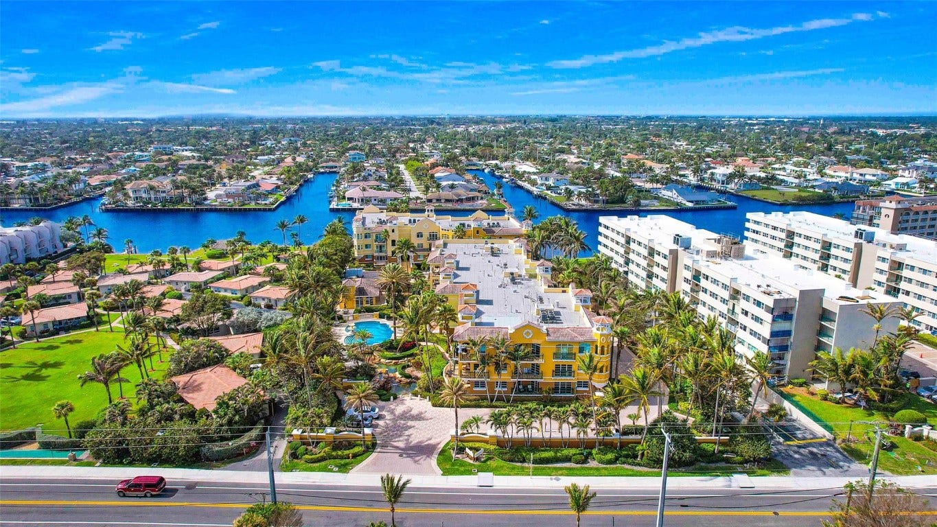 1228 Hillsboro Mile, #202, Hillsboro Beach, FL 33062
