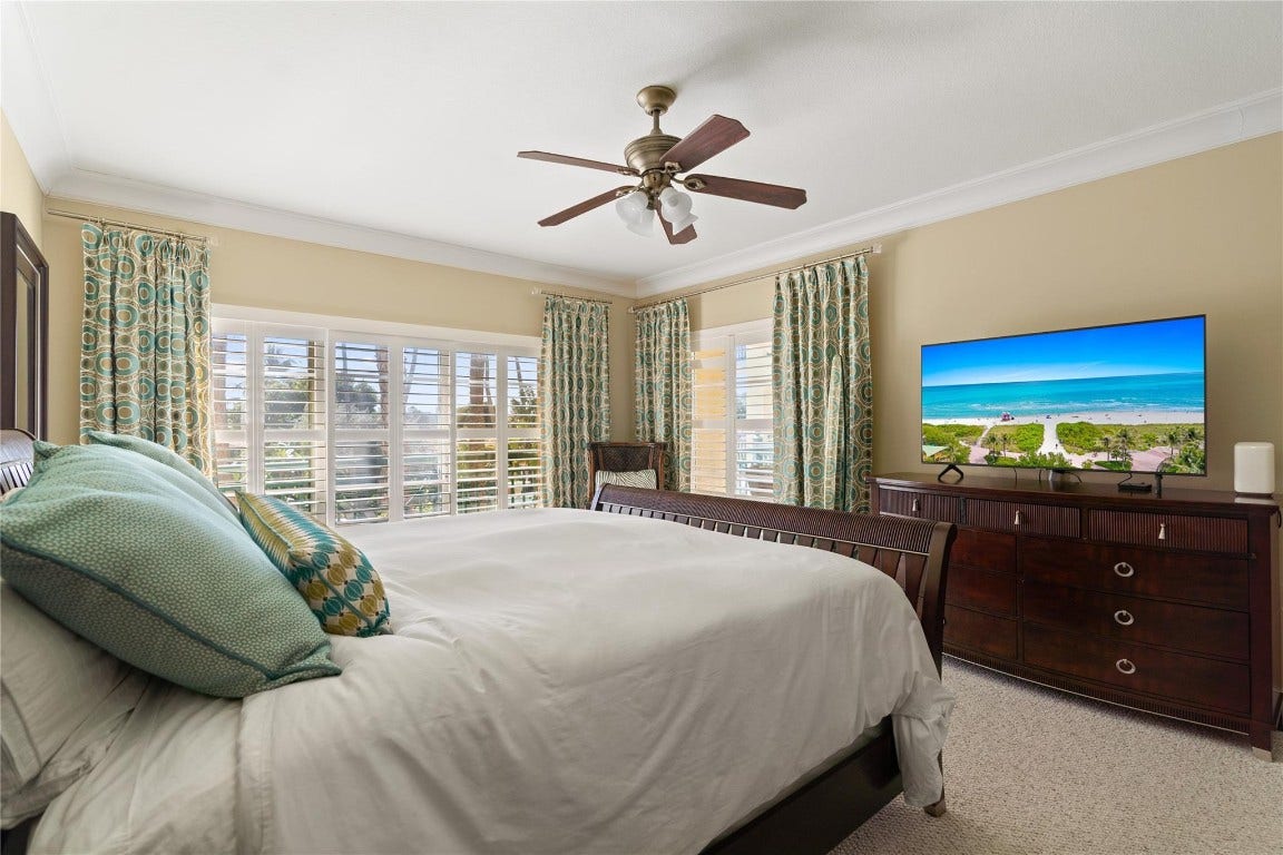 1228 Hillsboro Mile, #202, Hillsboro Beach, FL 33062