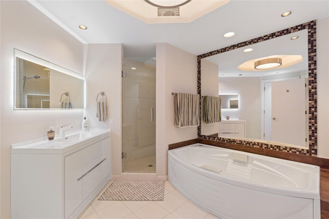 1228 Hillsboro Mile, #202, Hillsboro Beach, FL 33062
