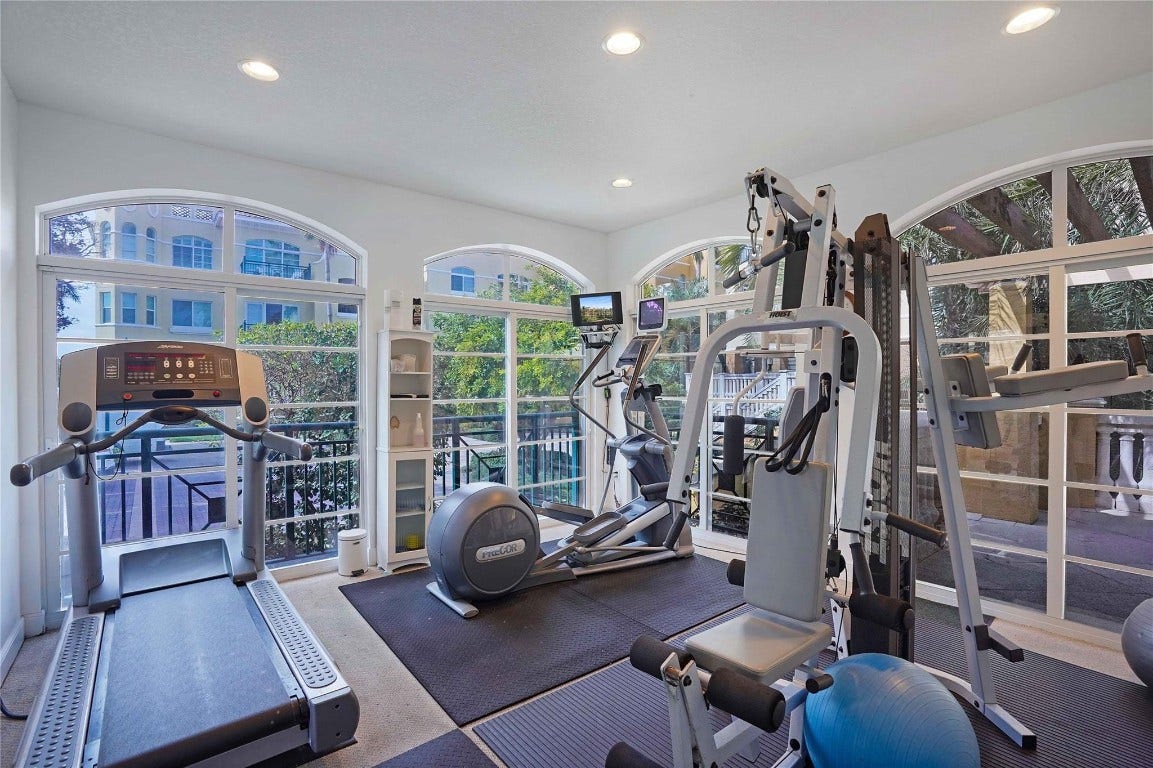1228 Hillsboro Mile, #202, Hillsboro Beach, FL 33062