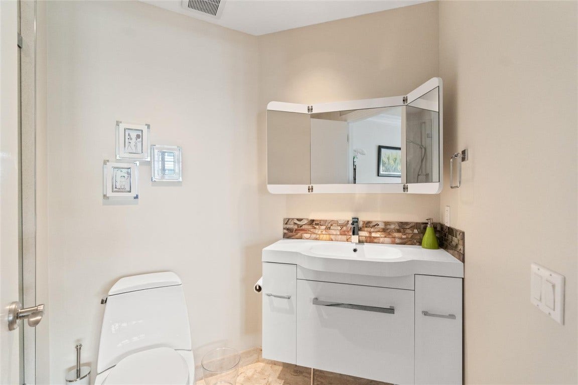 1228 Hillsboro Mile, #202, Hillsboro Beach, FL 33062