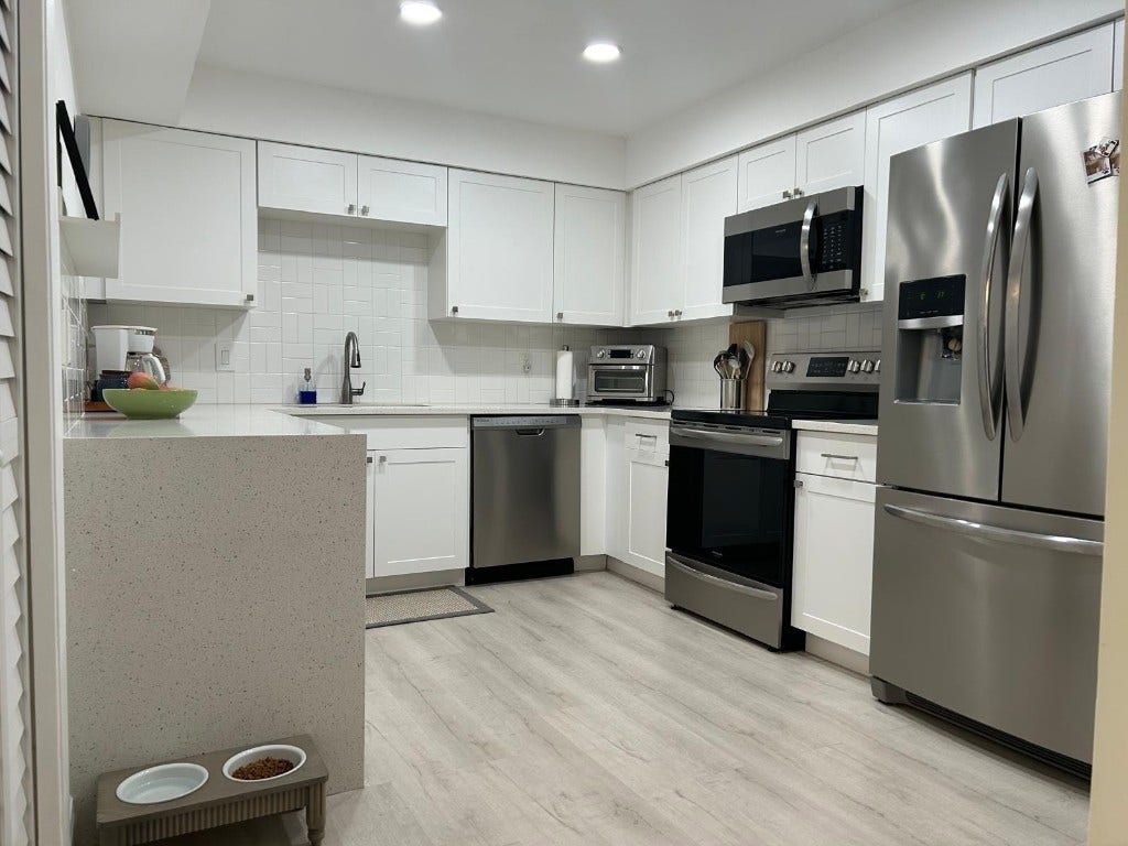 16325 Golf Club Road, #109, Weston, FL 33326