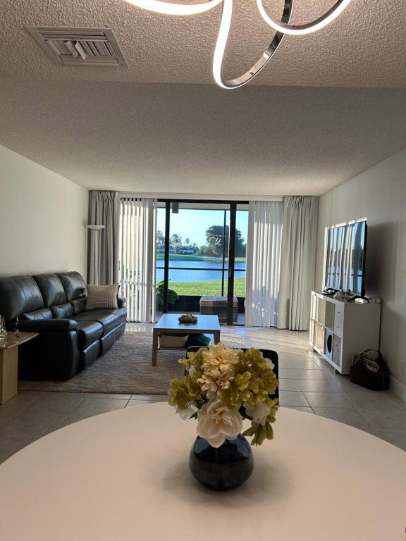 16325 Golf Club Road, #109, Weston, FL 33326