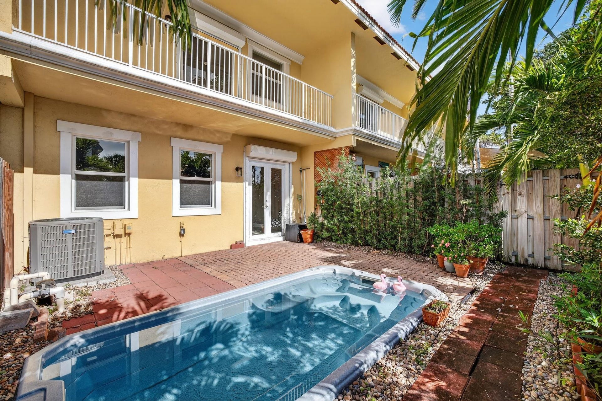 3024 NE 5th Terrace, #10, Wilton Manors, FL 33334 Photo 14