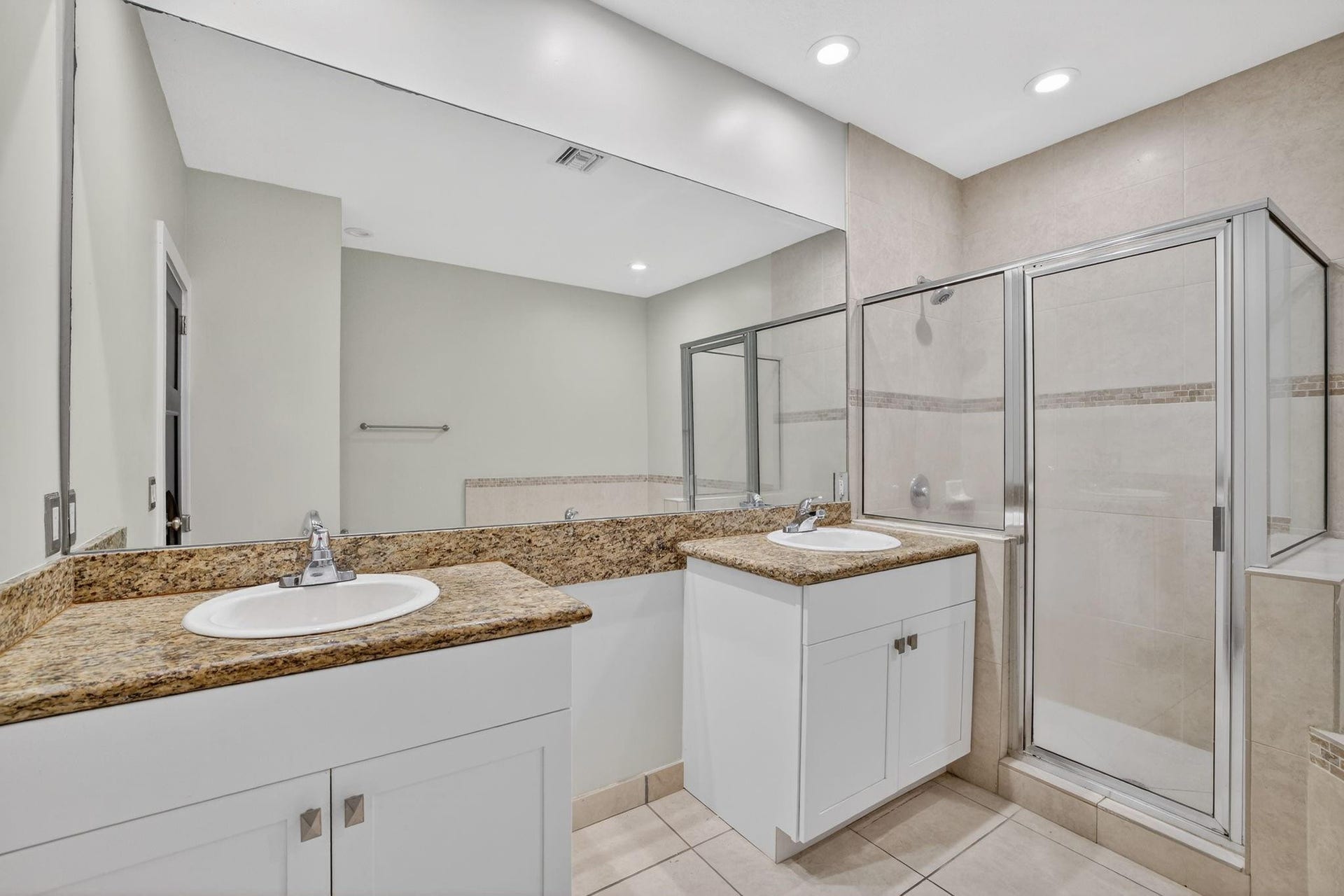 3024 NE 5th Terrace, #10, Wilton Manors, FL 33334 Photo 28