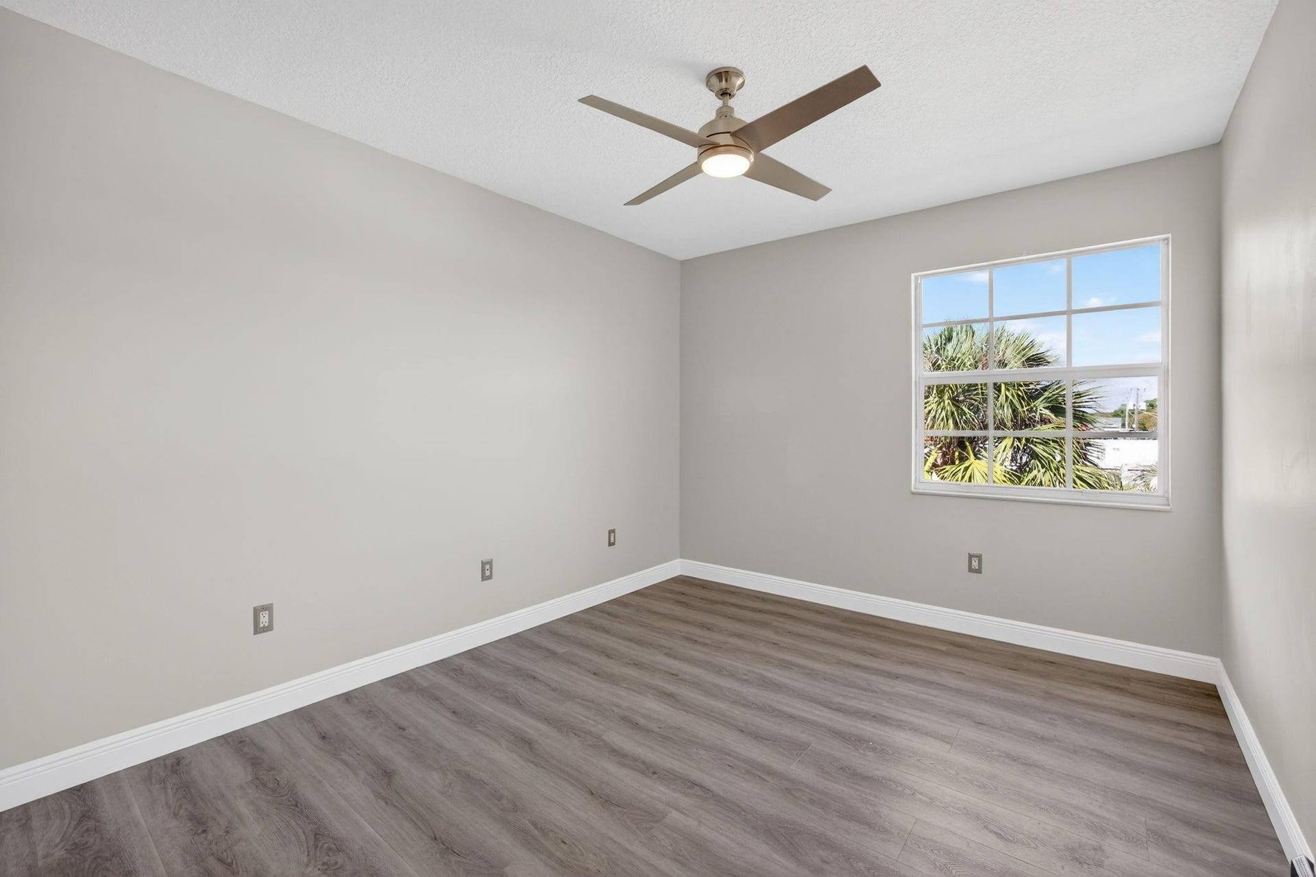 3024 NE 5th Terrace, #10, Wilton Manors, FL 33334 Photo 33