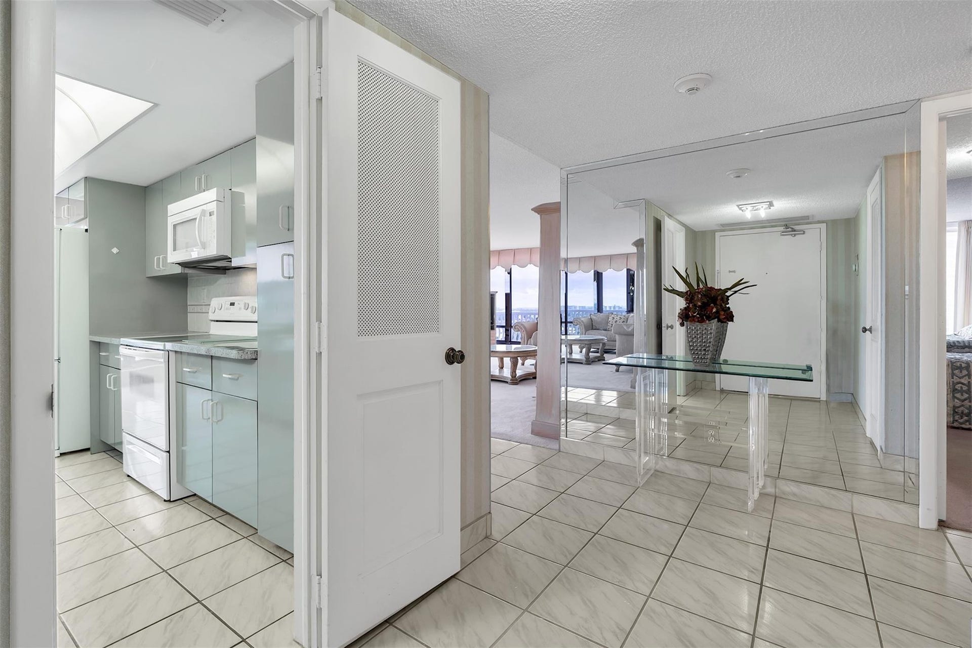 Entrance leading into Galley Kitchn