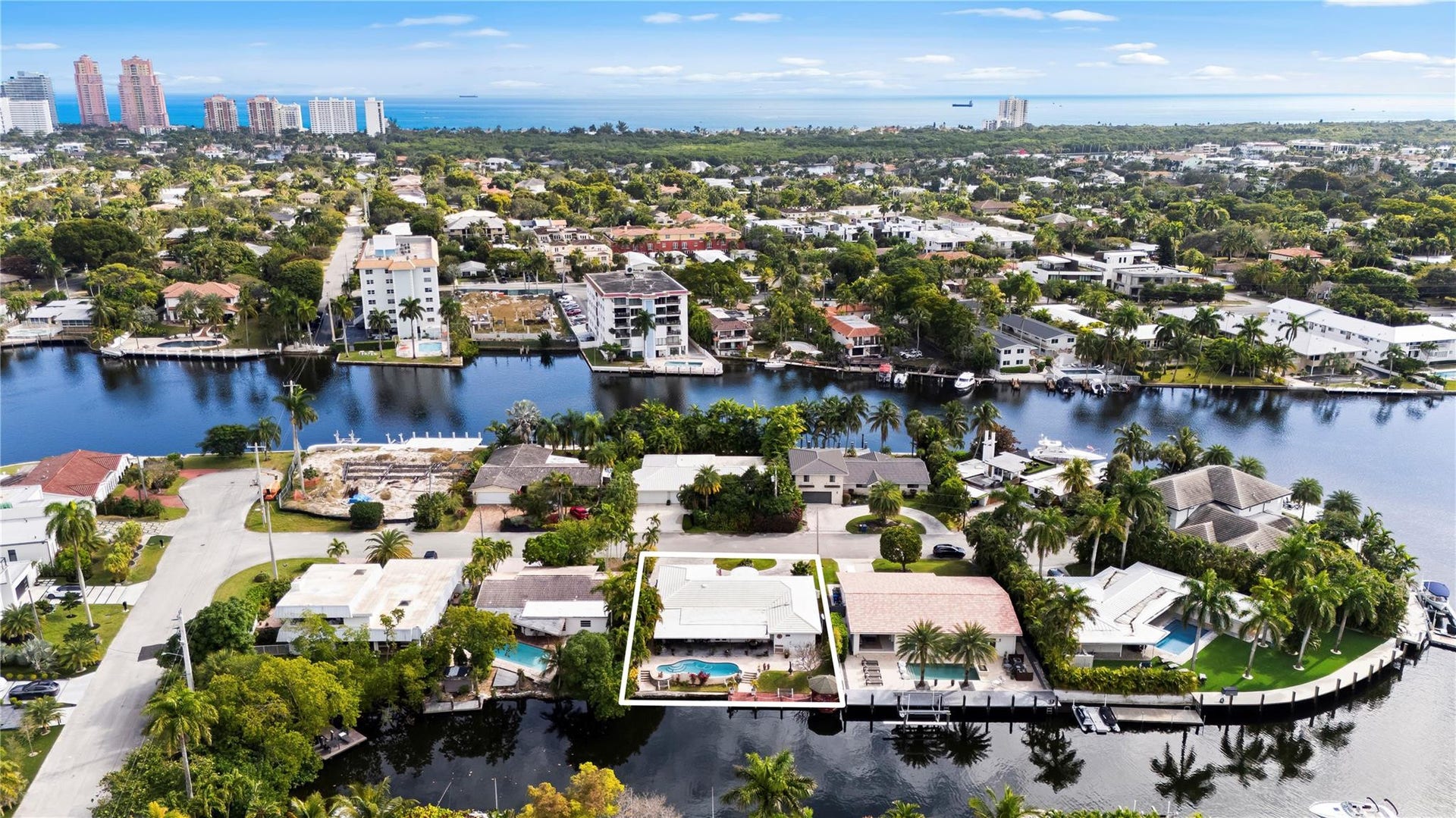 1735 NE 23rd Avenue, Fort Lauderdale, FL 33305 Photo 5