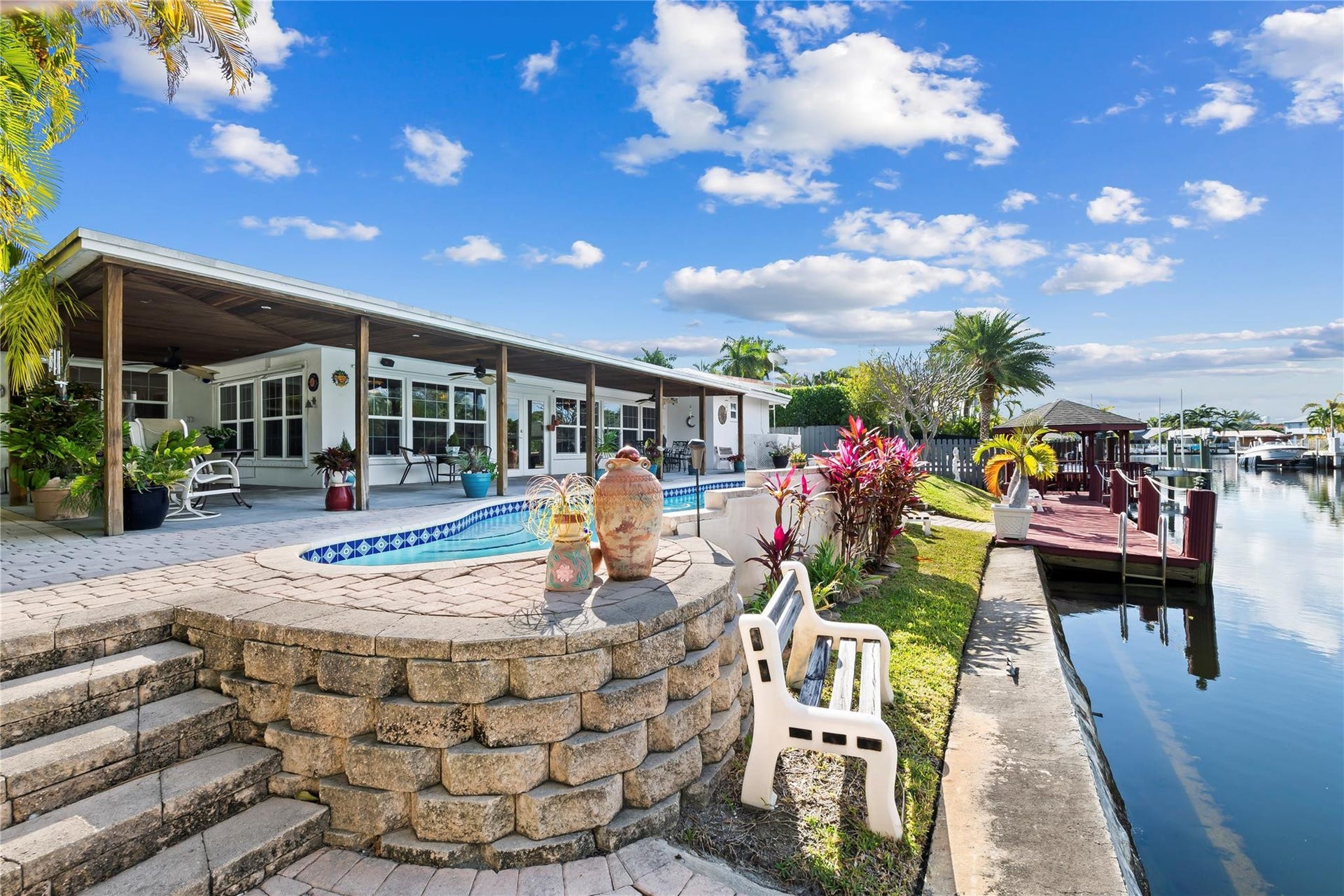 1735 NE 23rd Avenue, Fort Lauderdale, FL 33305 Photo 4